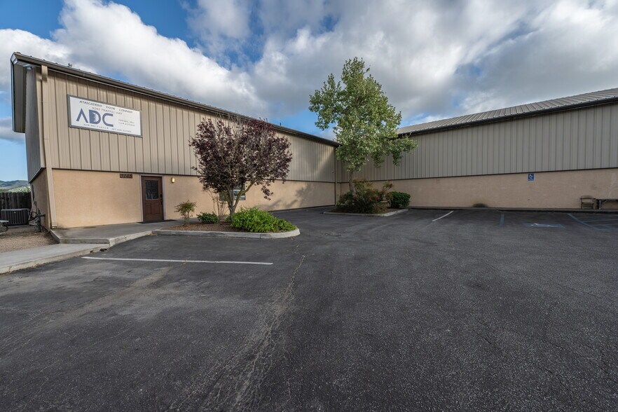 More Photos Of 5145 Traffic Way, Atascadero Warehouse For Sale