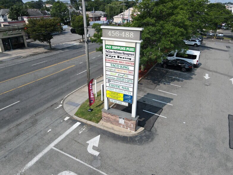 More Photos Of 456-488 Hempstead Tpke, West Hempstead Unknown For Lease
