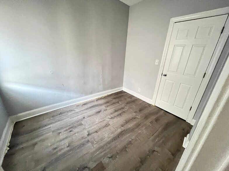 More Photos Of 2318 S Homan Ave, Chicago Apartments For Sale