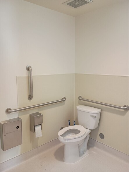 More Photos Of 14309 E 35th Pl, Aurora Warehouse For Lease