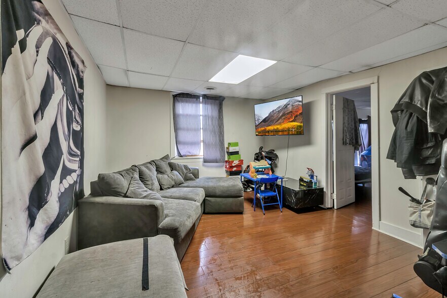 More Photos Of 2302 Main St, Buffalo Storefront Retail Residential For Sale