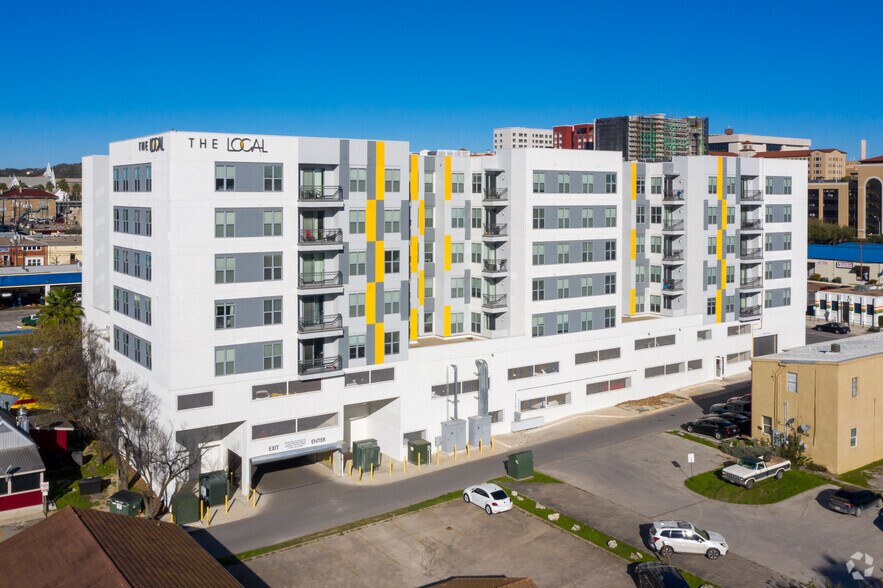 More Photos Of 210 North Edward Gary St, San Marcos Apartments For Lease