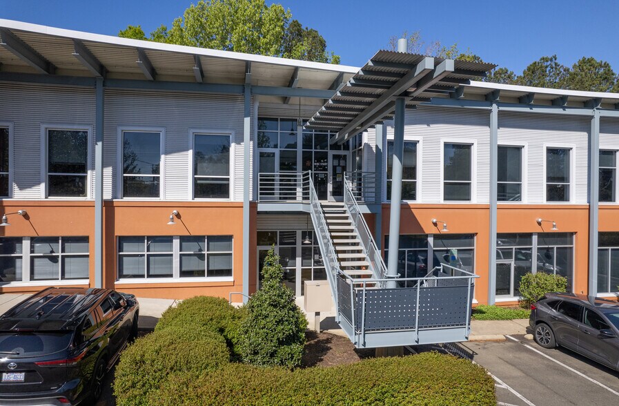 More Photos Of 3608 University Dr, Durham Office Residential For Sale