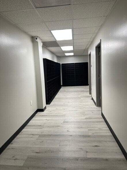 More Photos Of 807-809 E Baltimore St, Baltimore Medical For Lease