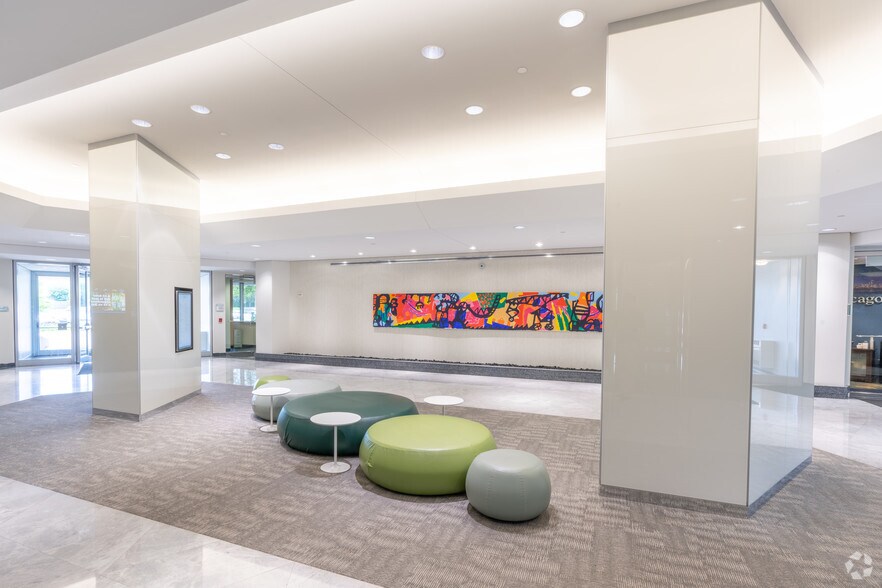 More Photos Of 5 Westbrook Corporate Ctr, Westchester Office For Lease