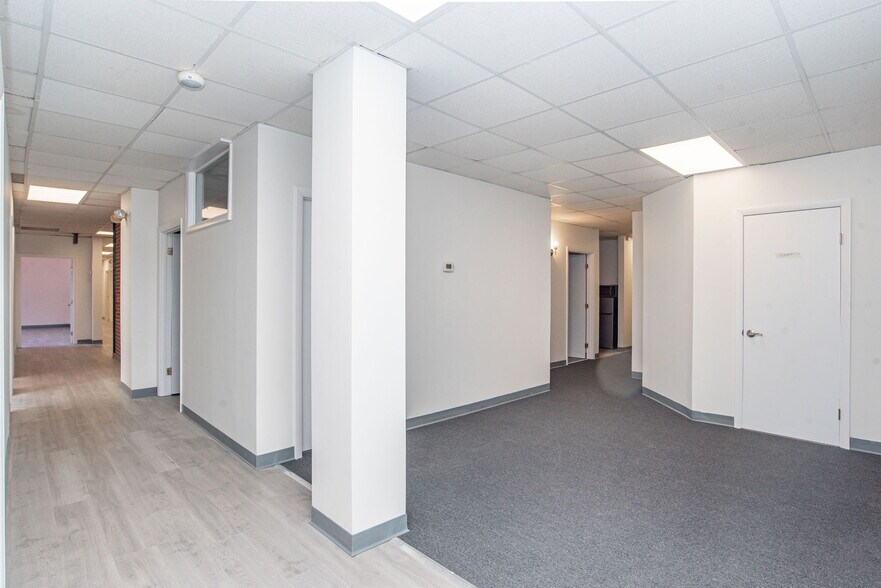 More Photos Of 4 Court St, Taunton Medical For Lease
