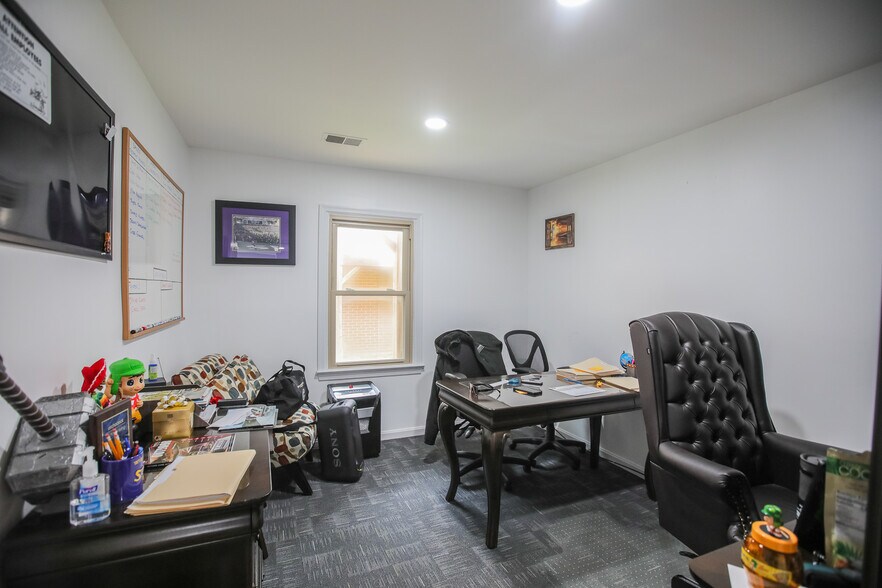 More Photos Of , Rockville Office For Sale