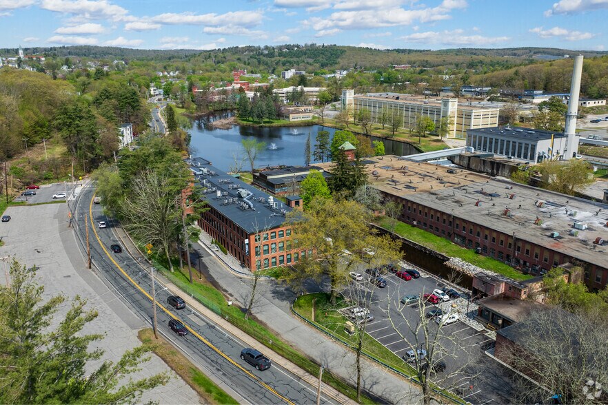 More Photos Of 5-15 Case St, Southbridge Apartments For Sale