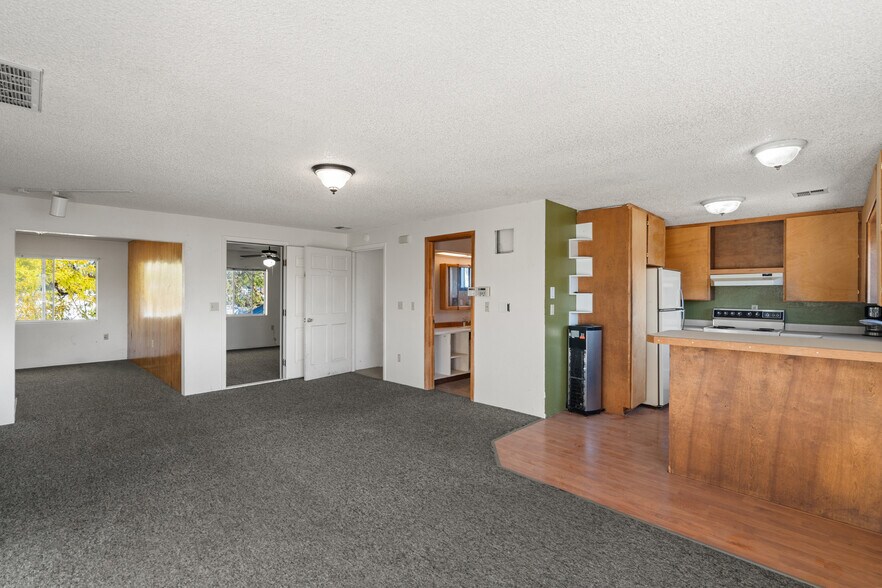 More Photos Of 579 E Vilas Rd, Medford Land For Sale