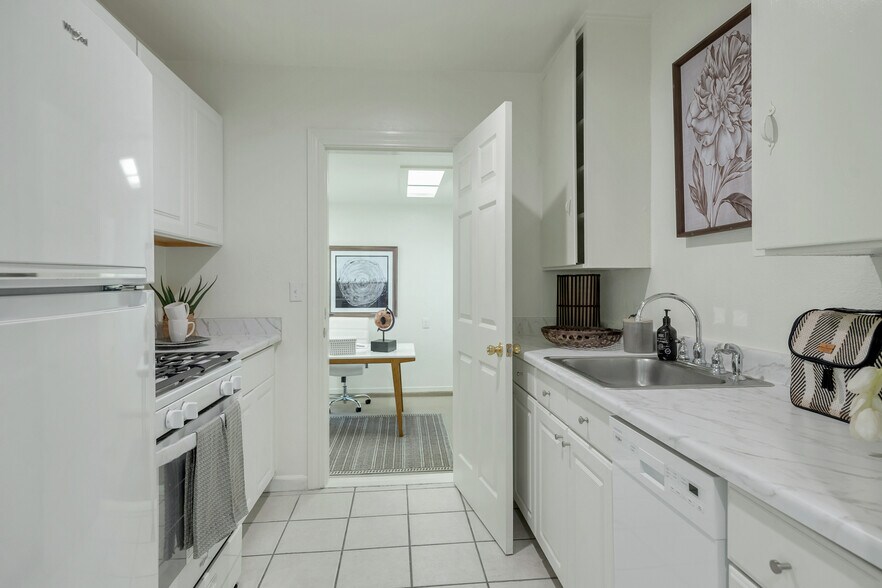 More Photos Of 596 1st St W, Sonoma Office For Lease