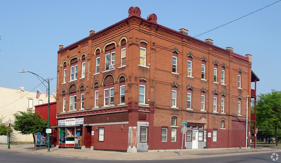 Primary Photo Of 169-175 Madison St, Oneida Apartments For Sale