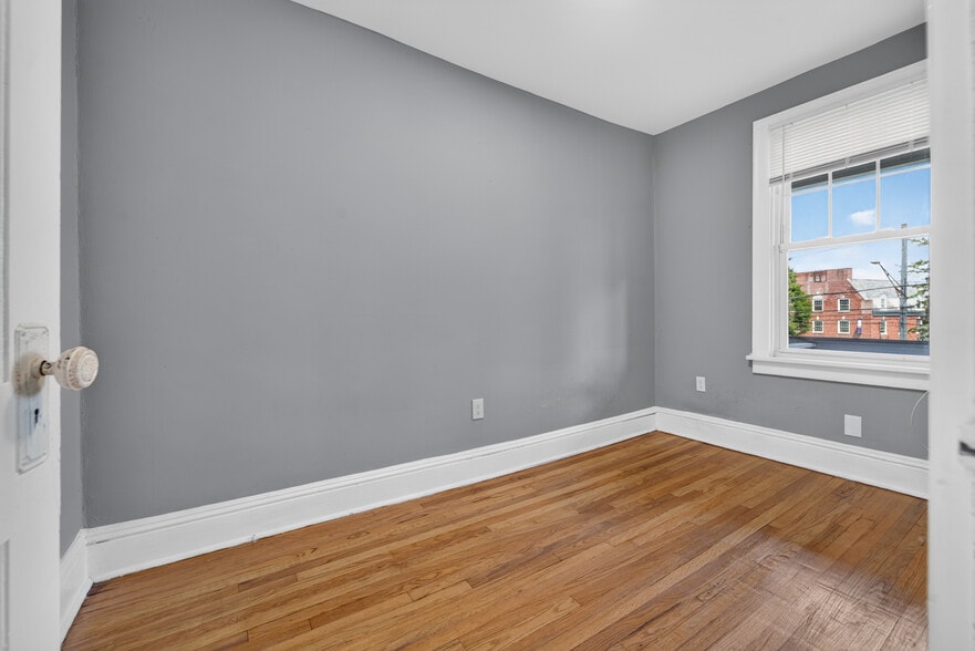 More Photos Of 328 Western ave, Albany Apartments For Sale