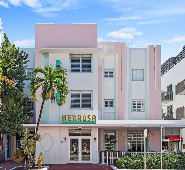 Primary Photo Of 1435 Collins Ave, Miami Beach Hotel For Sale