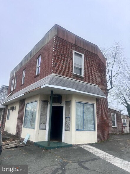 More Photos Of 2128 Spruce St, Trenton Storefront Retail Residential For Sale