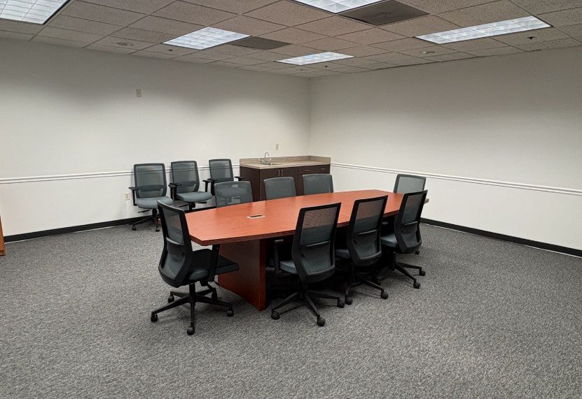 More Photos Of 1590 Adamson Pky, Morrow Office For Lease