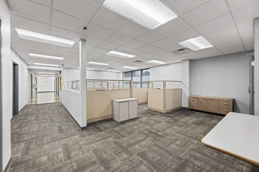 More Photos Of 110 Danville Pike, Hillsboro Unknown For Lease