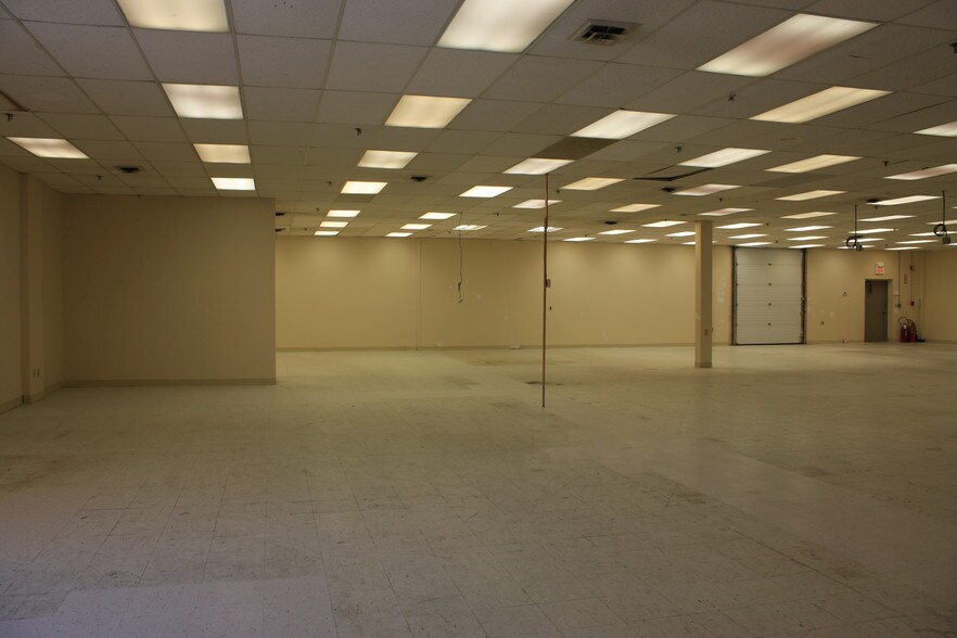 More Photos Of 187 Billerica Rd, Chelmsford Flex For Lease