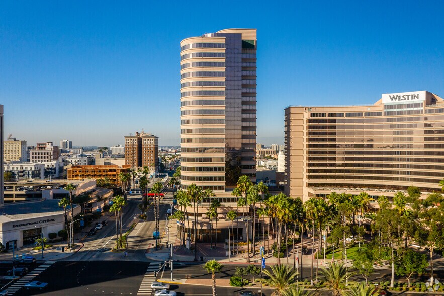 More Photos Of 301 E Ocean Blvd, Long Beach Office For Sale