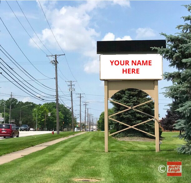 More Photos Of 8700 Brookpark Rd, Brooklyn Flex For Sale