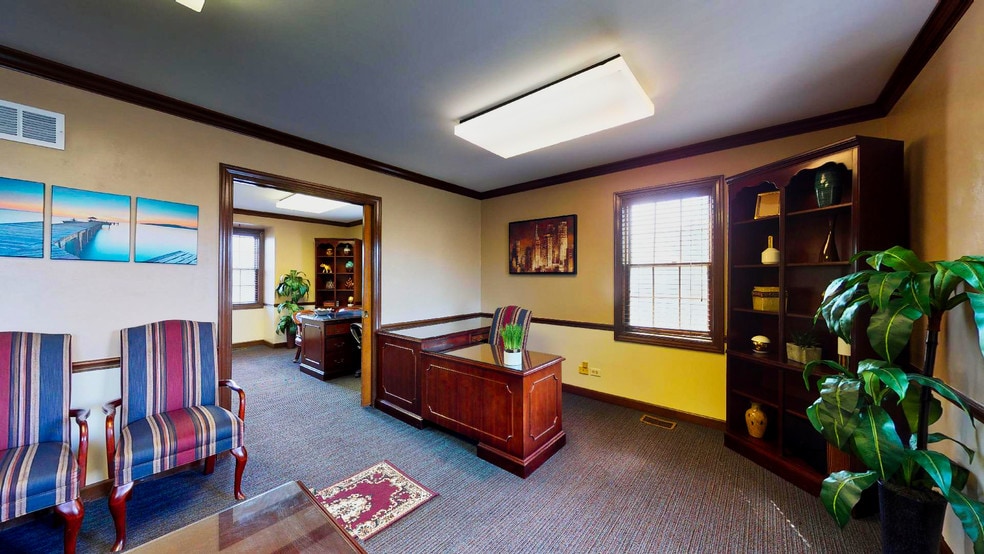 More Photos Of 1632 W Colonial Pky, Inverness Loft Creative Space For Lease