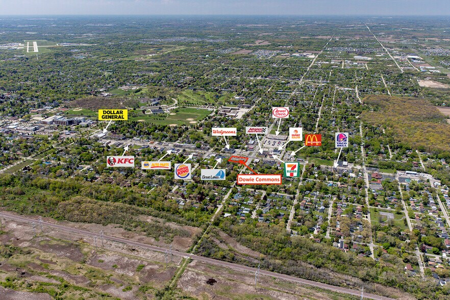 More Photos Of 2101-2109 Sheridan Rd, Zion Unknown For Lease
