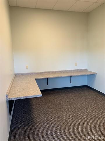 More Photos Of 901 Razorback Dr, Houghton Storefront For Sale