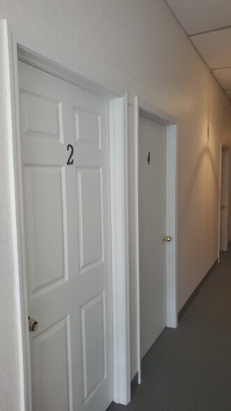 More Photos Of 5716-5760 Stage Rd, Bartlett Unknown For Lease