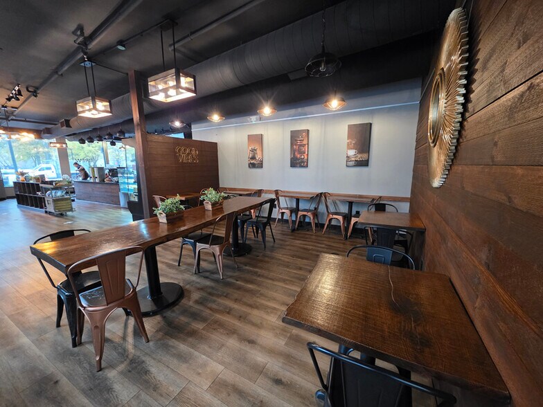 More Photos Of 56 Franklin St, Worcester Apartments For Lease