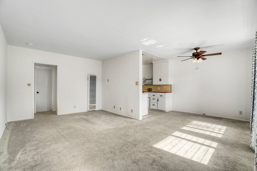 More Photos Of 904 N Spaulding Ave, Los Angeles Apartments For Sale