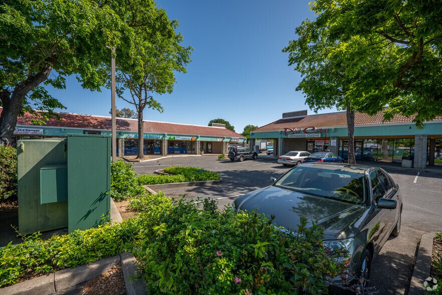 More Photos Of 6171-6175 Stockton Blvd, Sacramento Unknown For Lease
