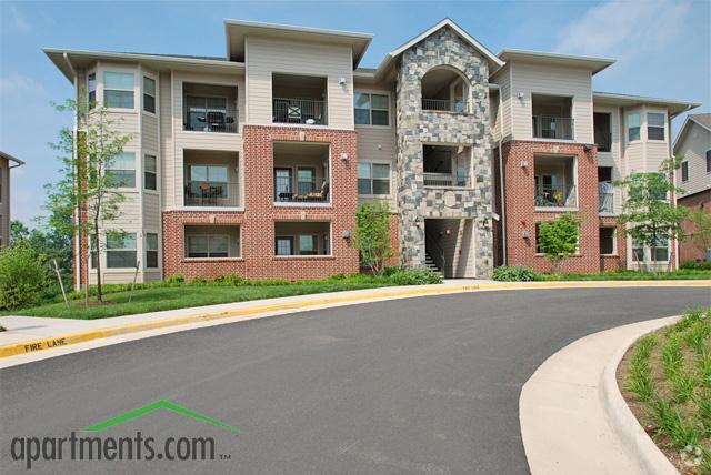 More Photos Of Mooreview Pky @ Loudoun County Pky, Ashburn Unknown For Lease