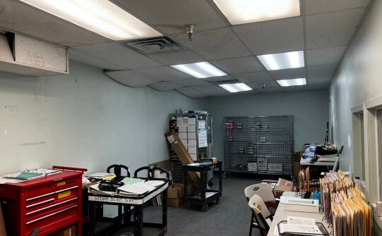 More Photos Of 11616 Harry Hines Blvd, Dallas Light Manufacturing For Lease
