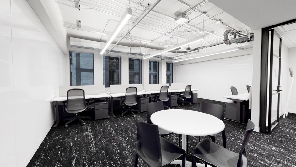 More Photos Of 311 W Monroe St, Chicago Coworking Space