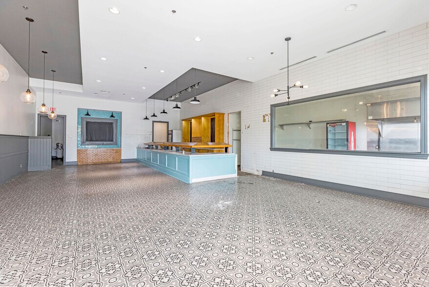 More Photos Of 9558 Civic Centre Blvd, West Chester Restaurant For Lease