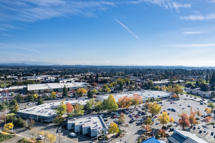 More Photos Of 1811-1839 Molalla Ave, Oregon City Unknown For Lease