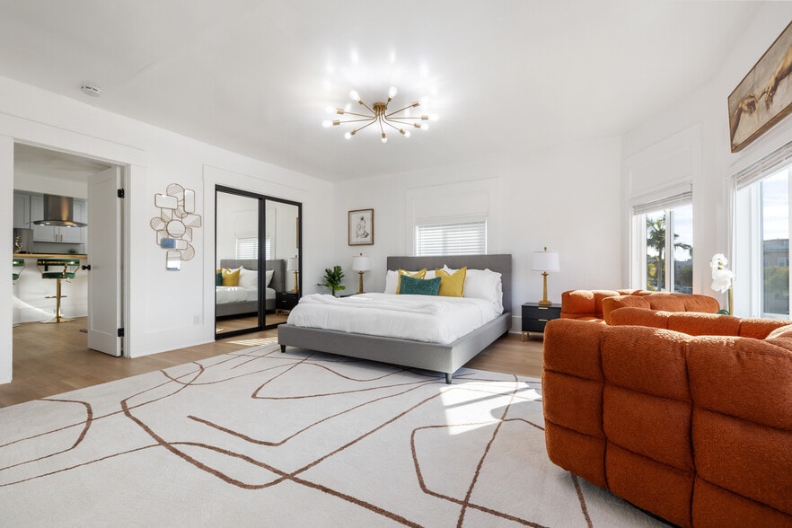 More Photos Of 1055 21st Street, San Diego Apartments For Sale