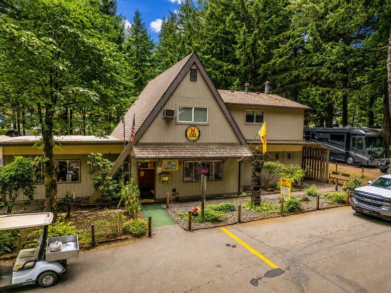 More Photos Of 841 NE Forest Ln, Cascade Locks Trailer Camper Park For Sale