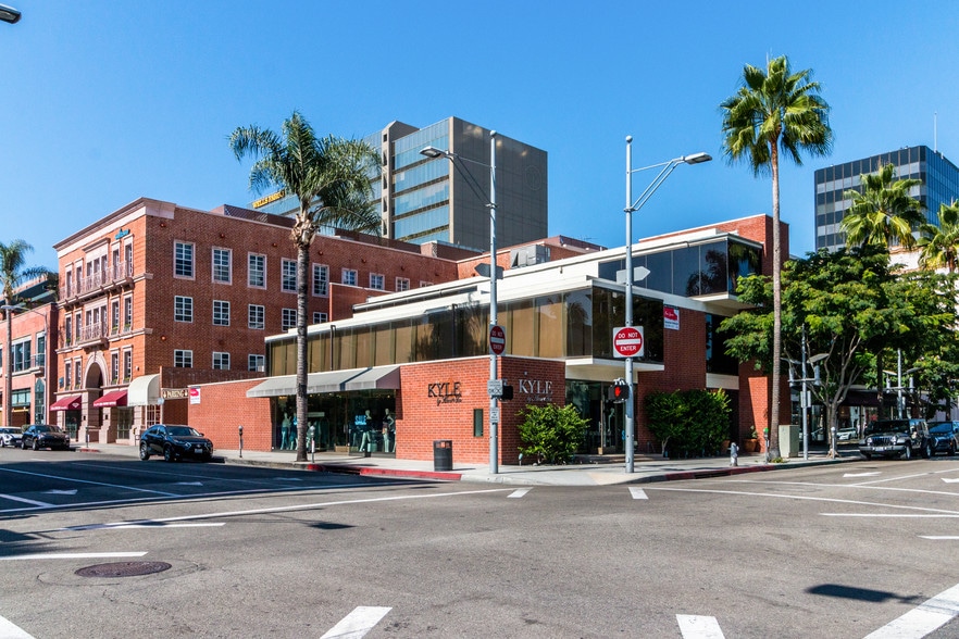 More Photos Of 9625-9647 Brighton Way, Beverly Hills Storefront Retail Office For Lease
