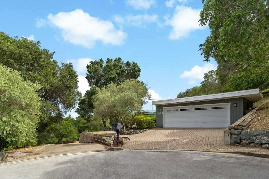 More Photos Of 261 Durazno Way, Portola Valley Land For Sale