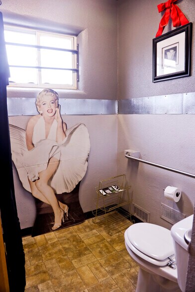 More Photos Of 1116 Garrity Blvd, Nampa Auto Repair For Sale