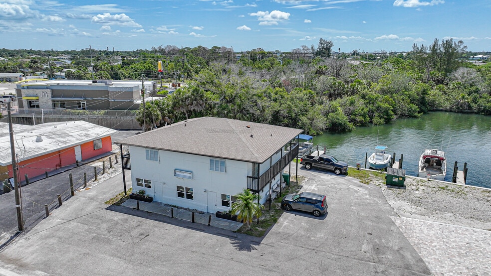 More Photos Of 1261 Beach Rd, Englewood Storefront Retail Residential For Sale