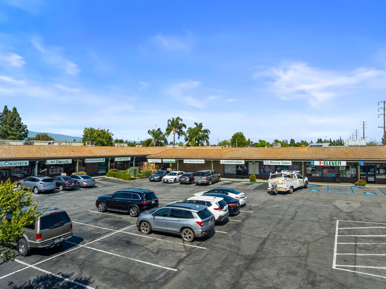More Photos Of 2539-2563 S Euclid Ave, Ontario Freestanding For Lease