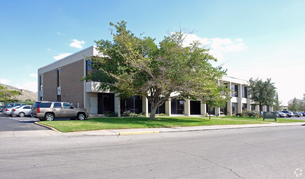 More Photos Of 444 Executive Center Blvd, El Paso Unknown For Lease