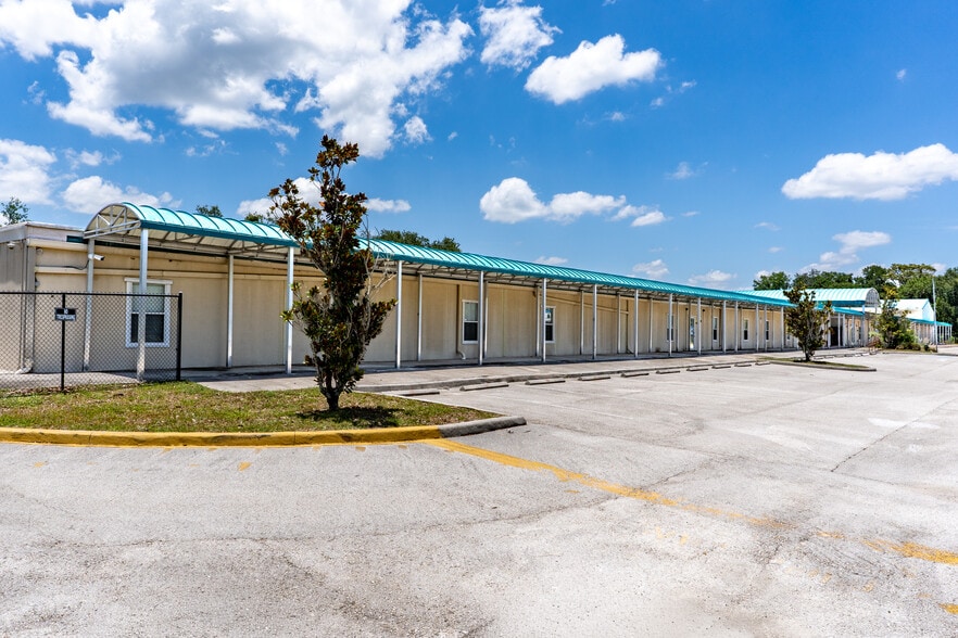More Photos Of 11734 Jefferson Rd, Thonotosassa Schools For Sale
