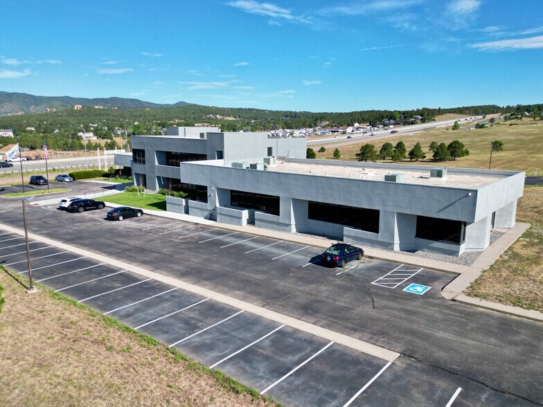 More Photos Of 18950 Base Camp Rd, Monument Office For Lease
