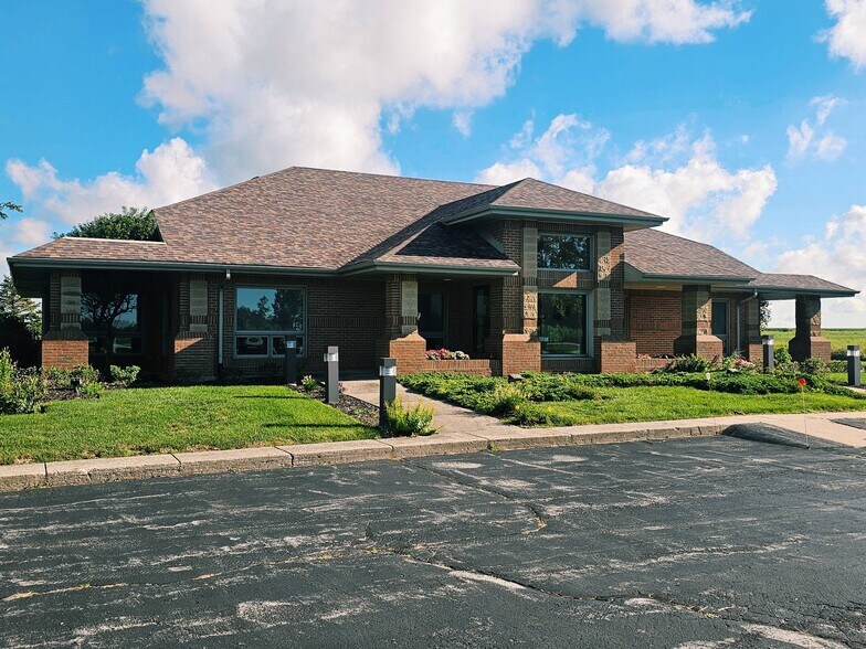 More Photos Of 10808 W Monee Manhattan Rd, Monee Office For Sale