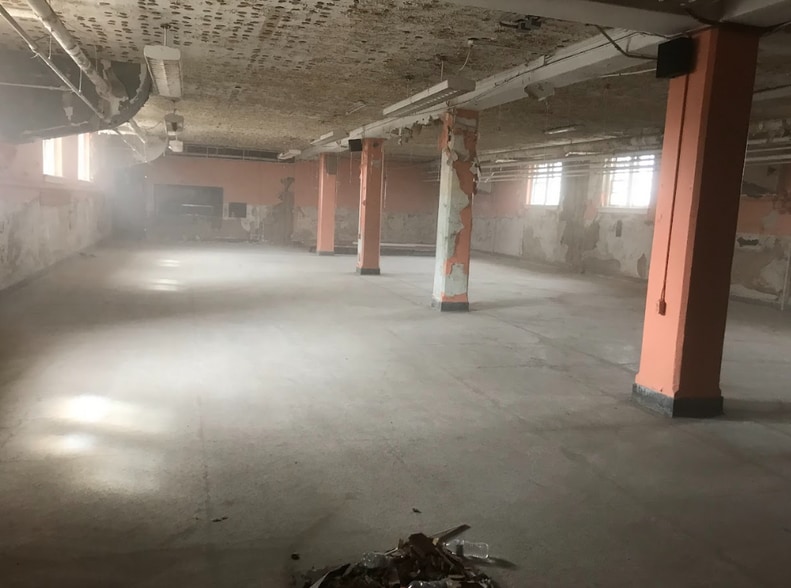 More Photos Of 1317 Cincinnati St, Dayton Religious Facility For Sale