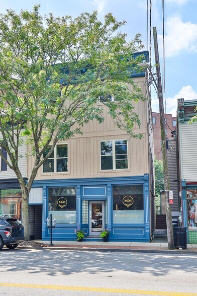 More Photos Of 2039 Madison Rd, Cincinnati Storefront Retail Office For Sale