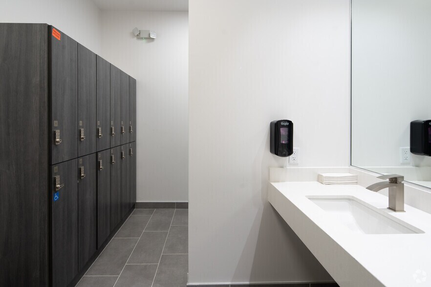 More Photos Of 500 N Central Expy, Plano Coworking Space