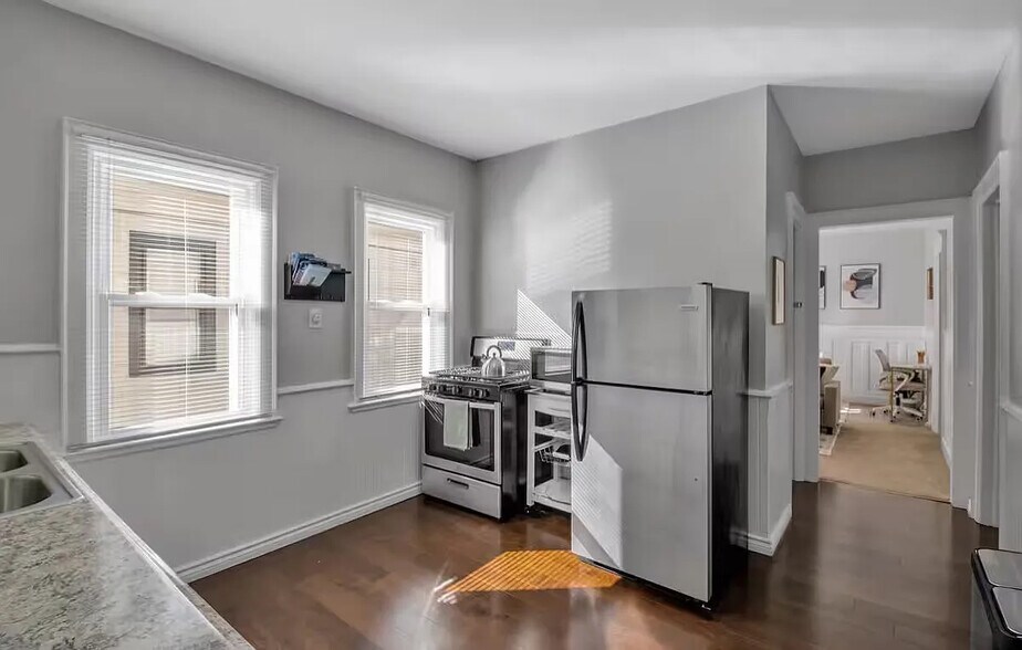 More Photos Of 115 Claremont Ave, Buffalo Multifamily For Sale